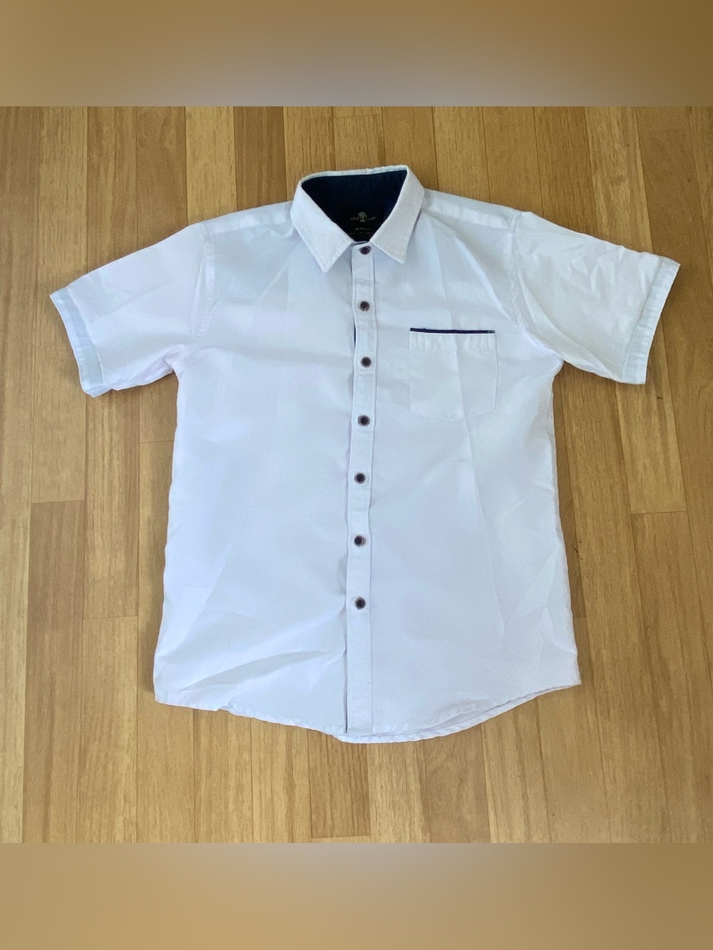 CRAFT FLOW Boys’ White Short Sleeve Button-Up Shirt Size Big Boy 8 - S